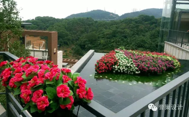 半山半海獨(dú)棟別墅角度實(shí)景圖